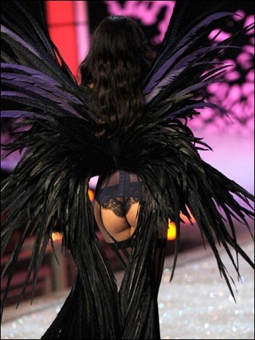 Victoria's Secret Fashion Show 2011